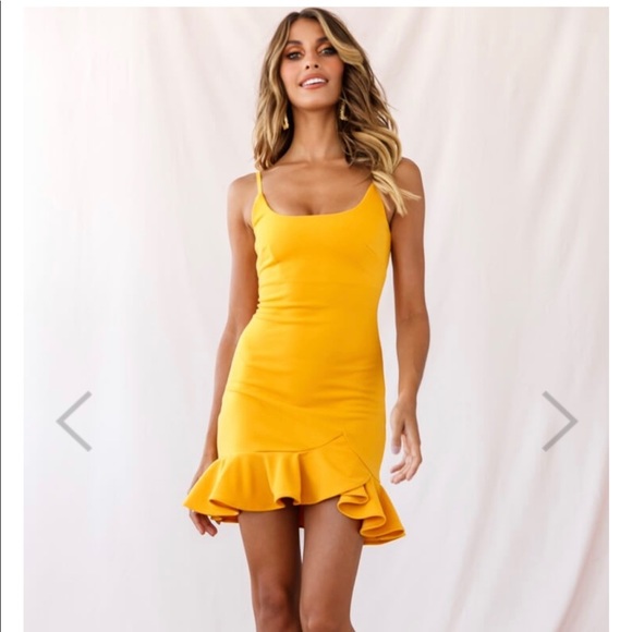 Selfie Leslie Dresses & Skirts - Selfie Leslie Yellow Dress